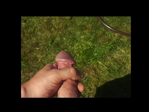 ❤️ Une chaudasse se fait baiser la chatte rose et jouit avec une giclée dans un jardin d'été... ❤❌ Vidéo de baise at porn fr.mysexgamer.ru ❤