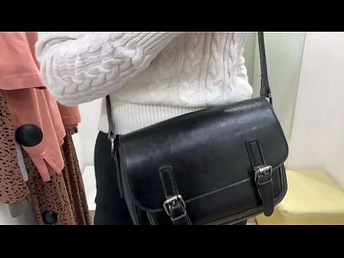 ❤️ Masturbation publique de la jeune salope FeralBerry avec un gode dans la cabine d'essayage ❤❌ Vidéo de baise at porn fr.mysexgamer.ru ❤
